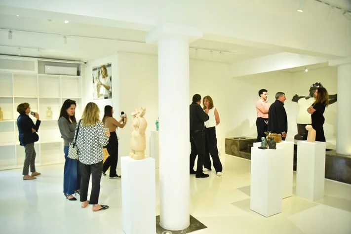 Comme Je L imagine Solo Exhibition at Chaos Art Gallery